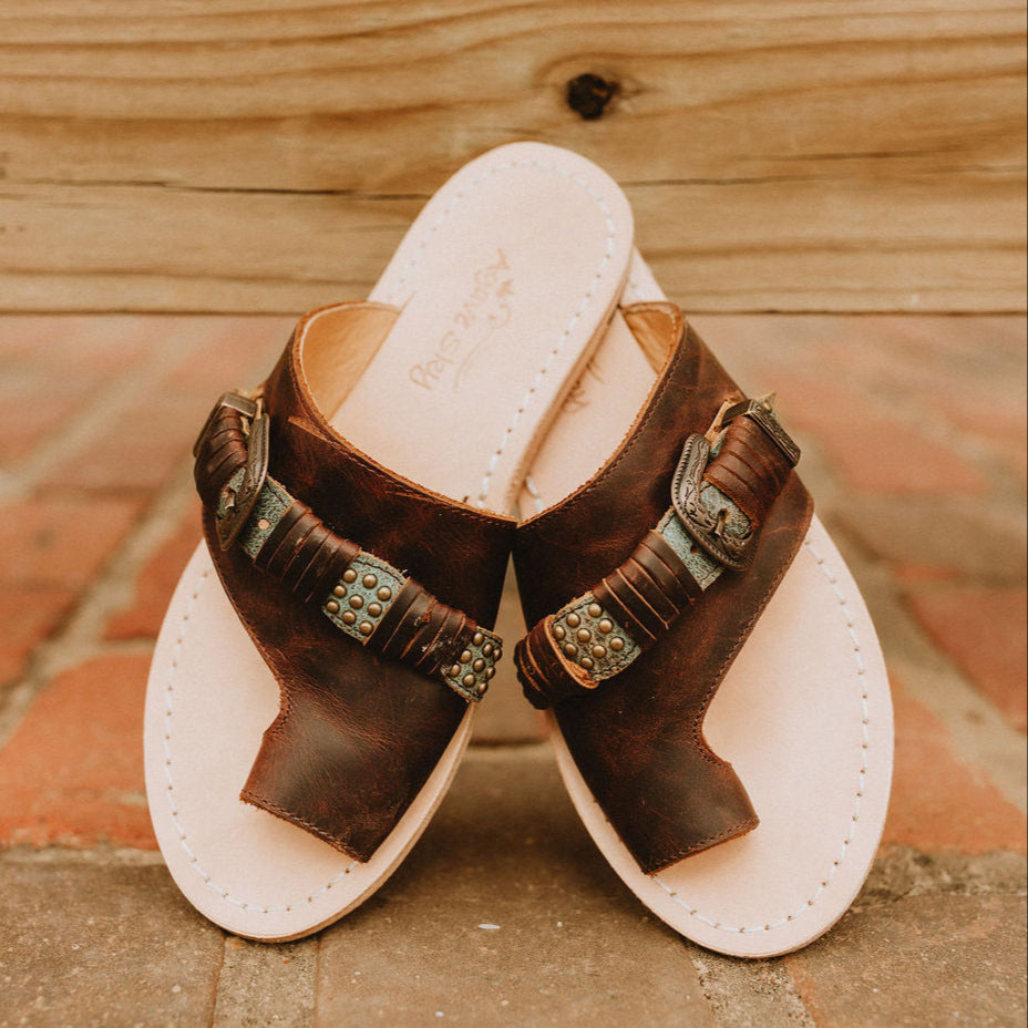 Brianna Sandal