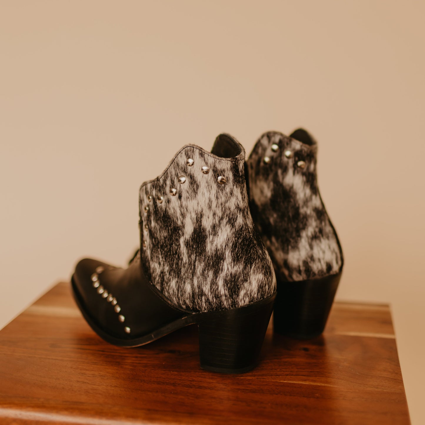 Georgia Studded Ankle Boot Black/Salt & Pepper