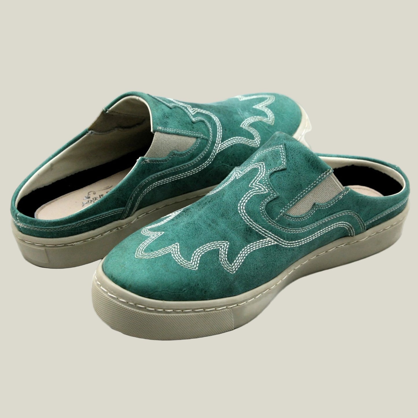 Kai Tennis - 2 Colors