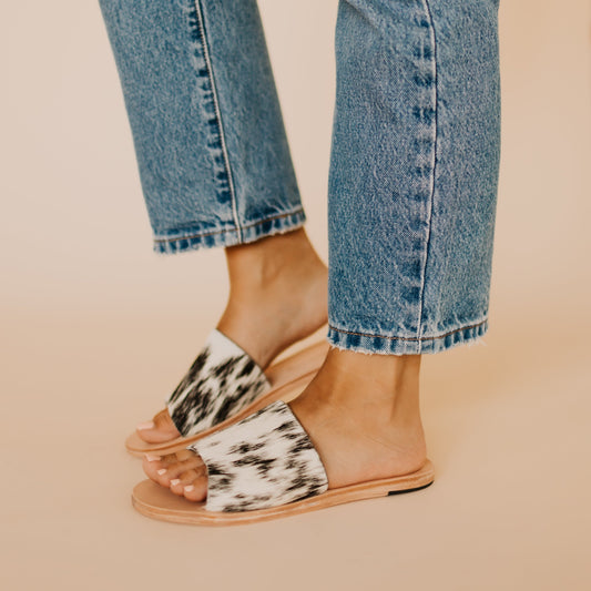 Nadia Cowhide Slide - Salt & Pepper