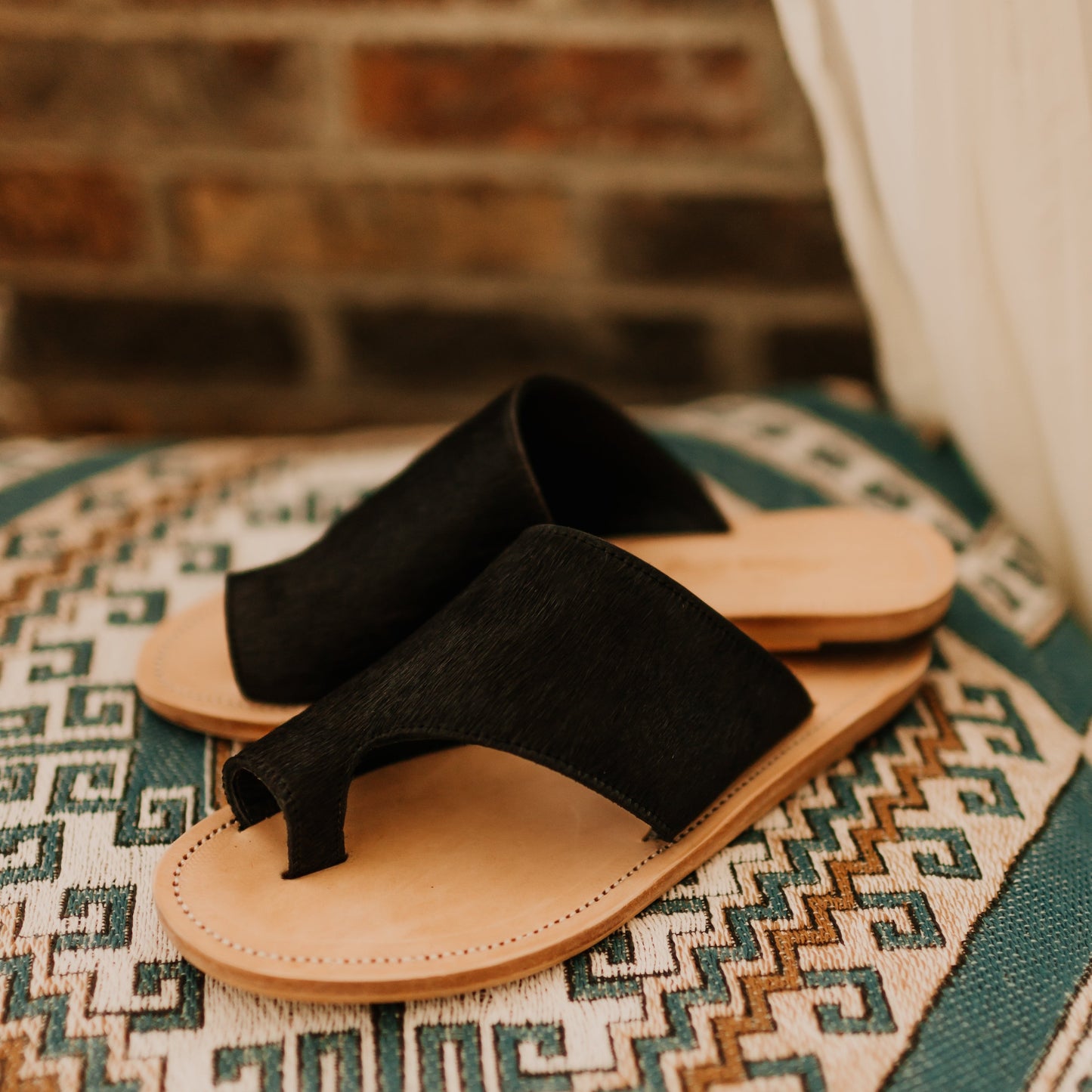 Tanya Cowhide Slides Black