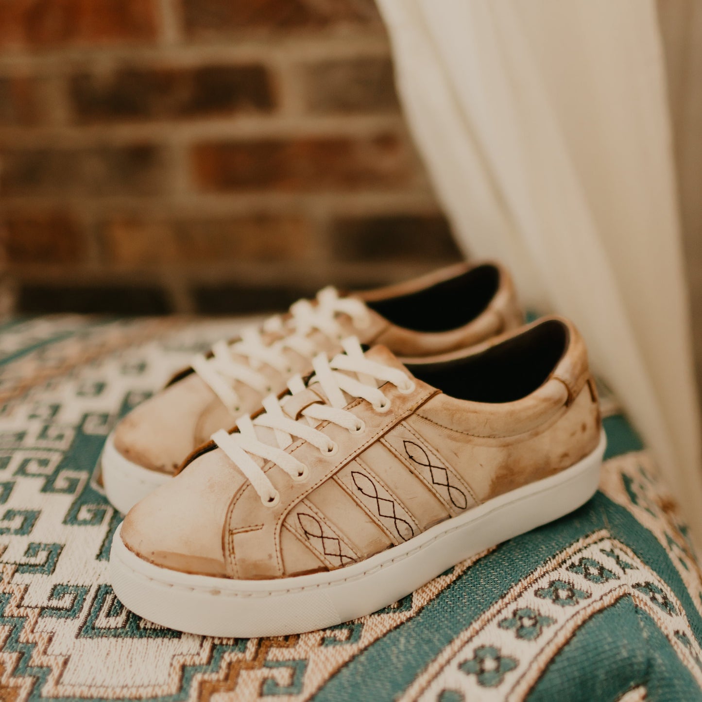 Sheridan Leather Tennis Shoe