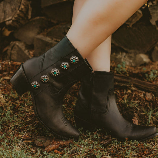 Cait Conchos Ankle Boot Black