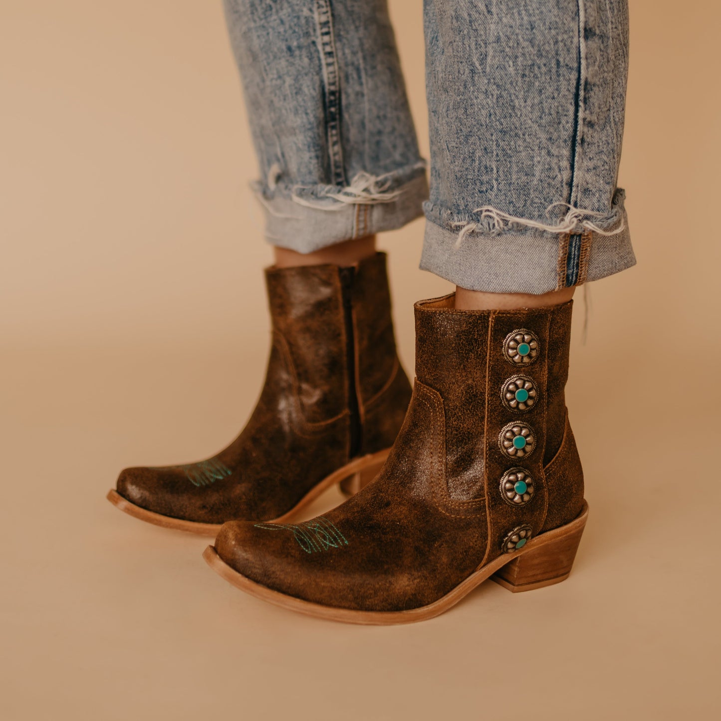 Cait Conchos Ankle Boot Vintage Ginger