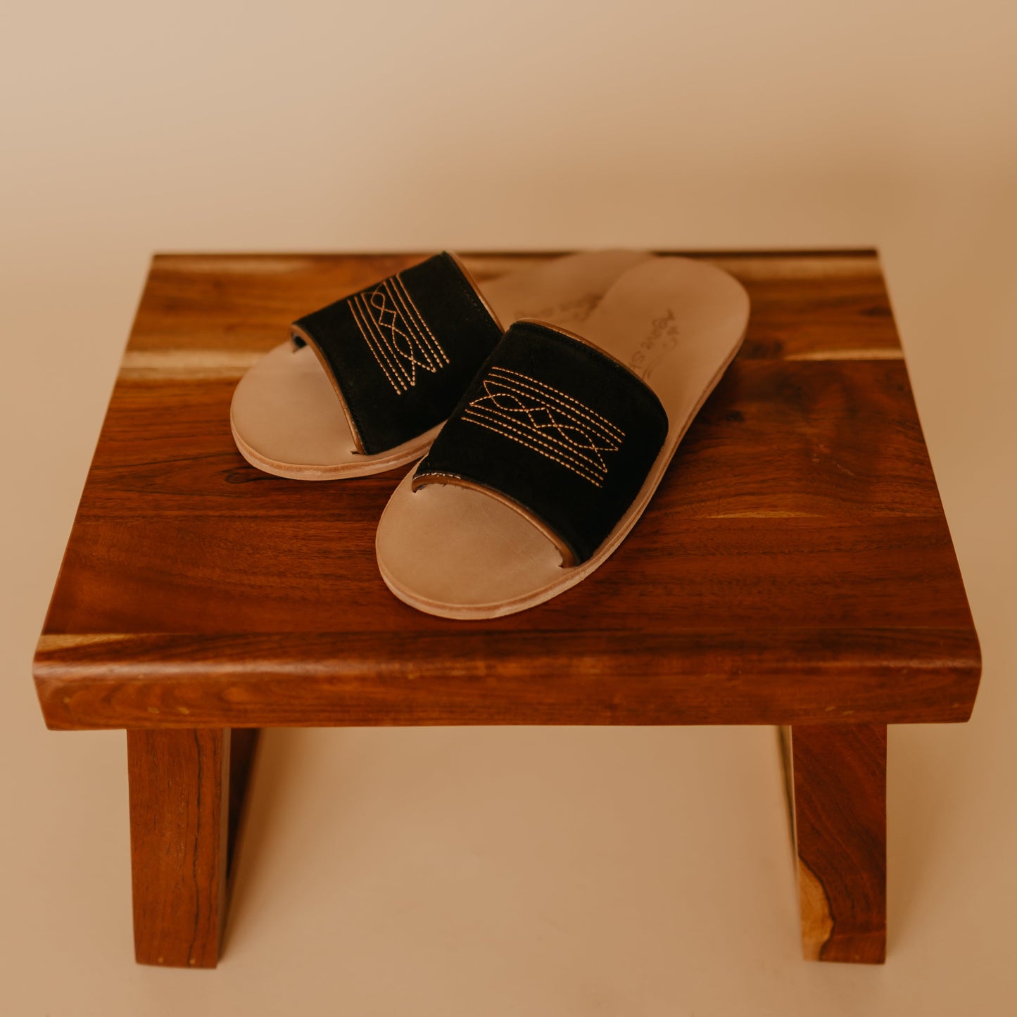 Nadia Western Slide - Black/Copper