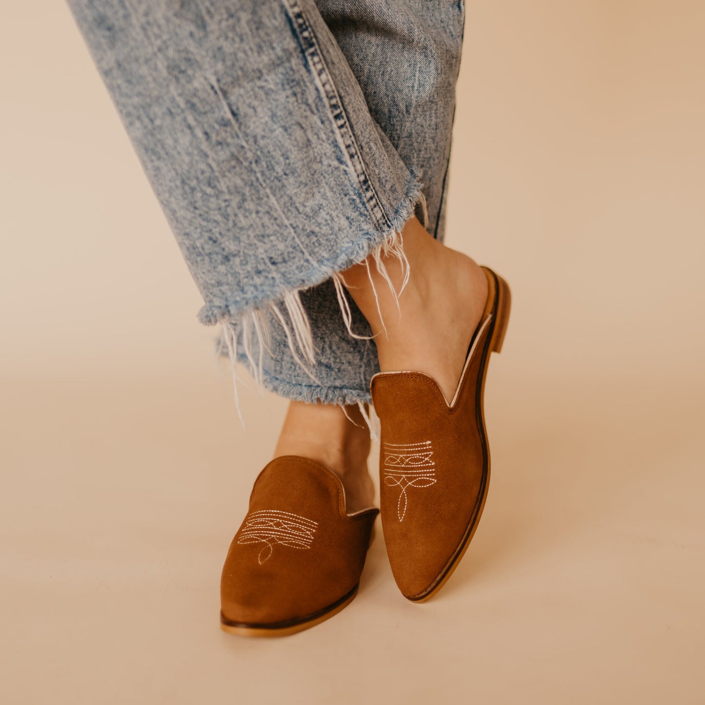 Adaire Western Mule Honey