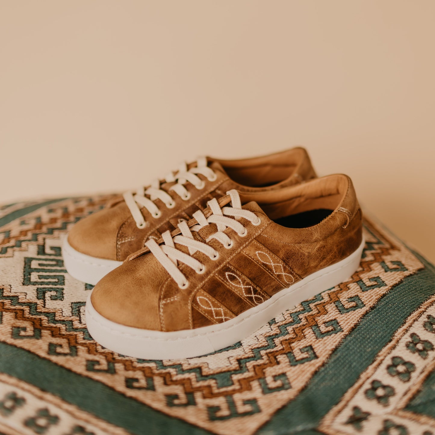 Sheridan Olden Tan Tennis