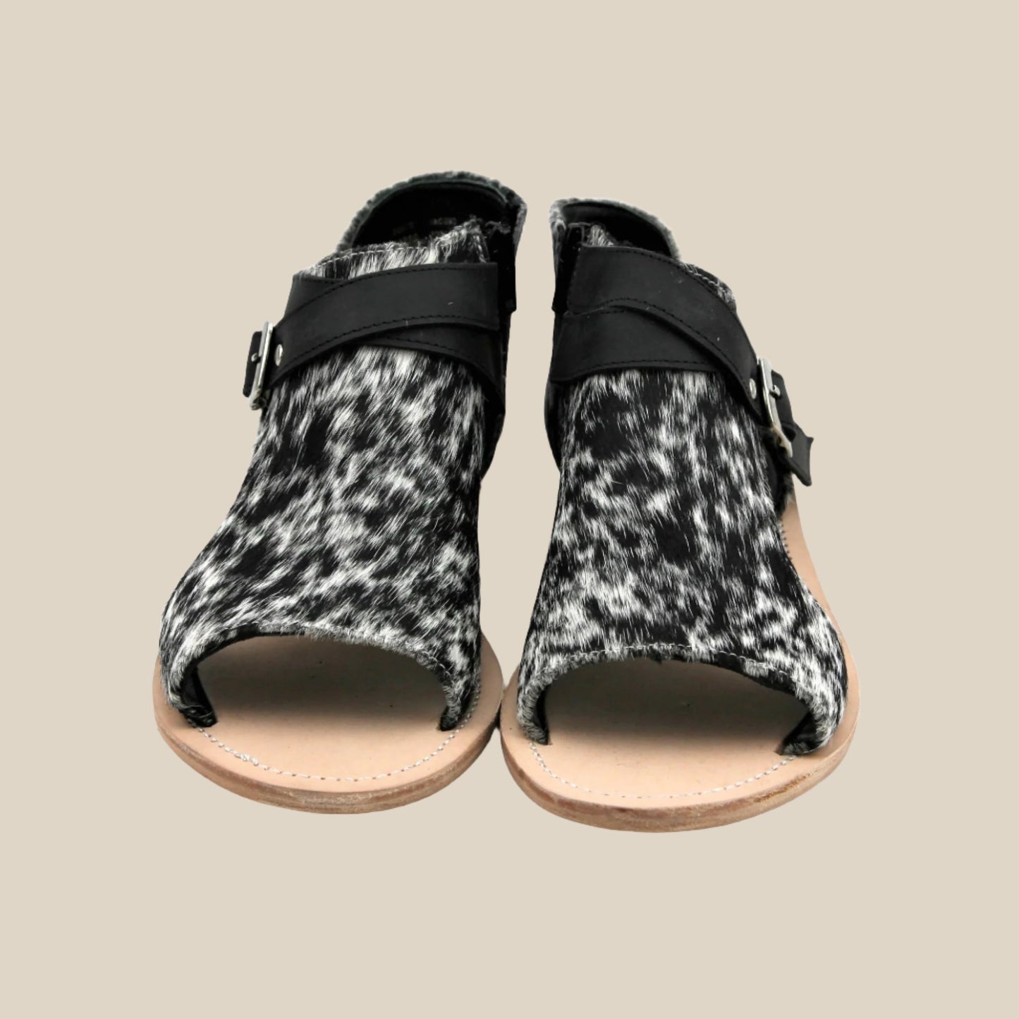 Amber Cowhide Sandal Salt & Pepper