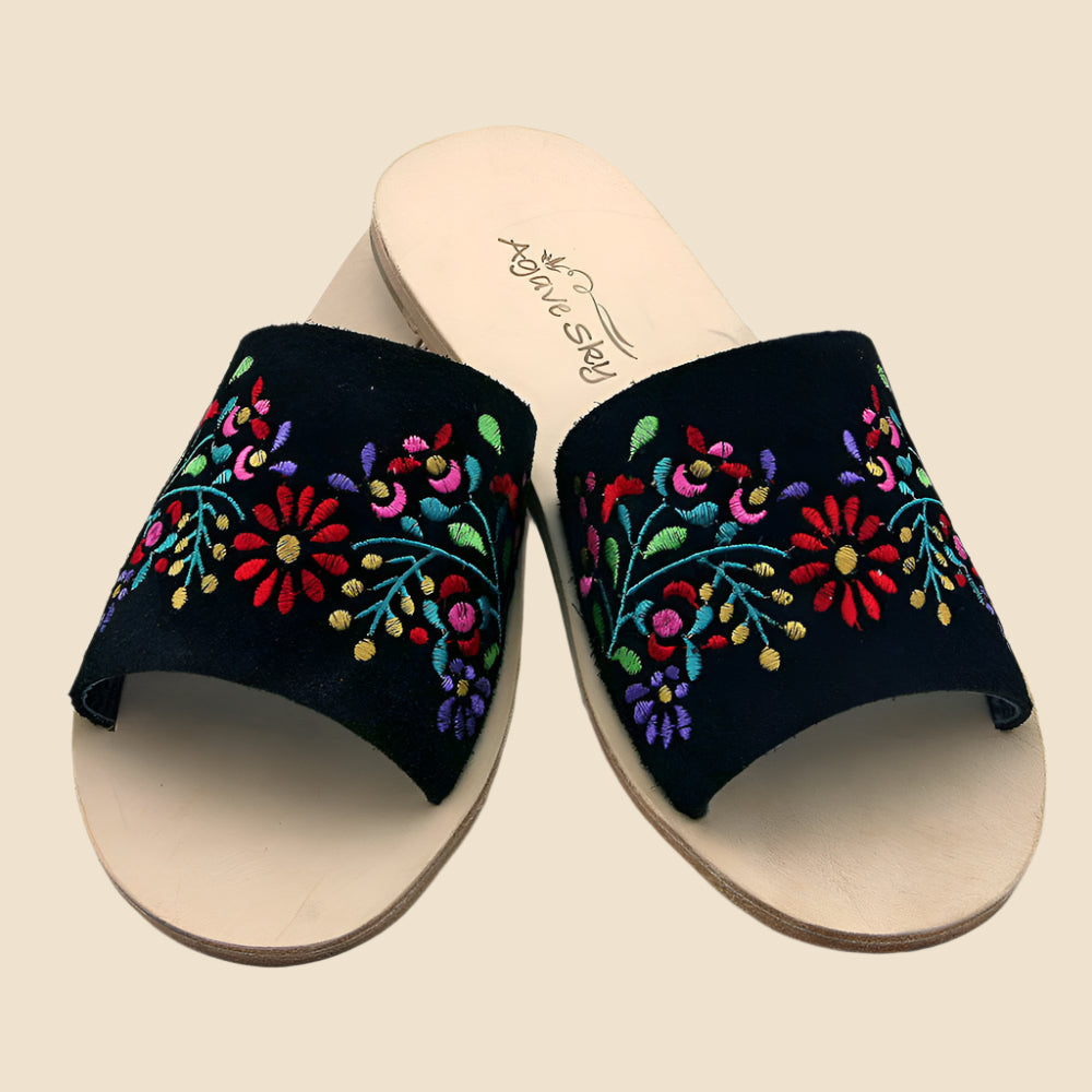 Nadia Fiesta Floral Slide