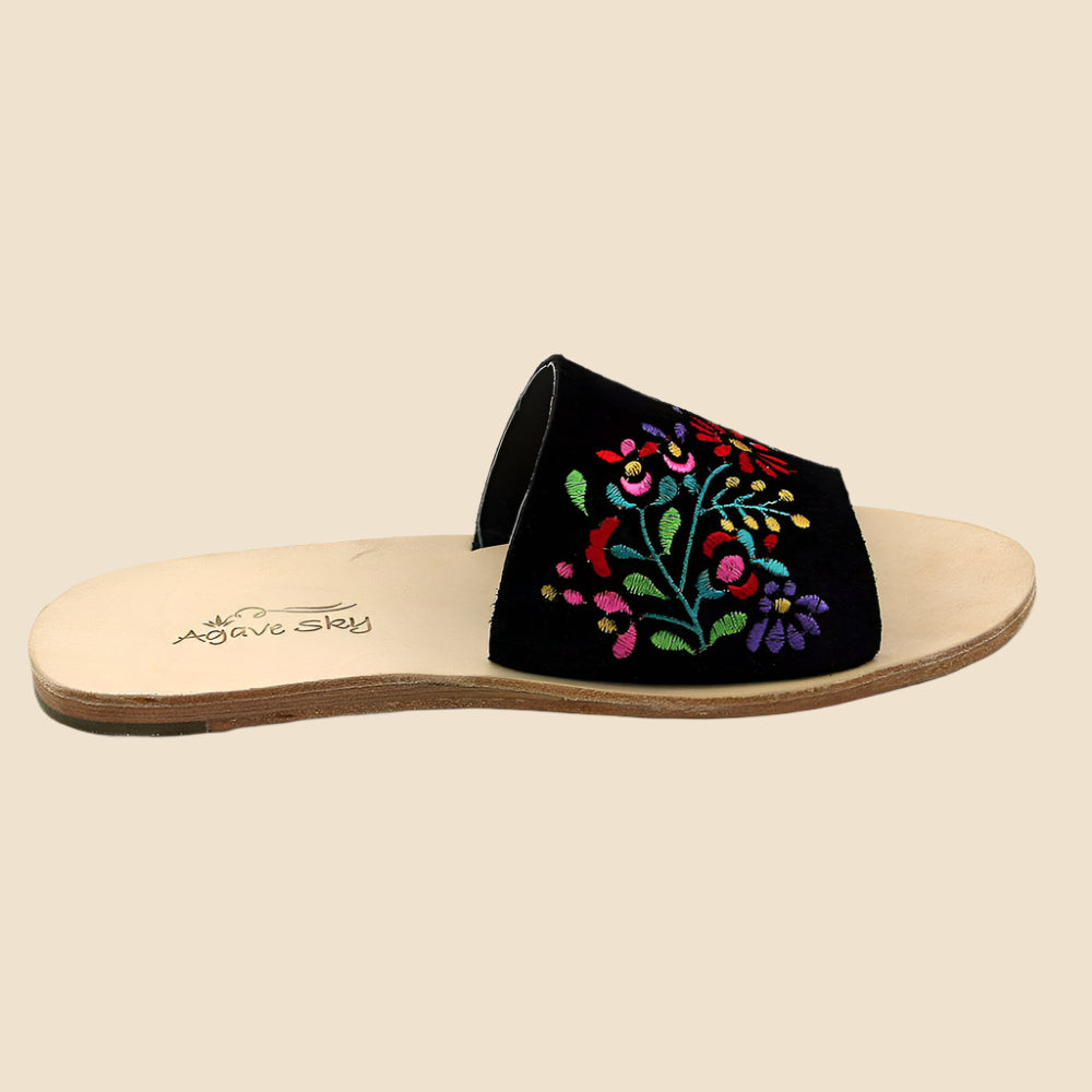 Nadia Fiesta Floral Slide