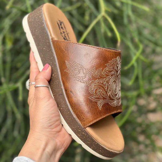Adeline Wedge