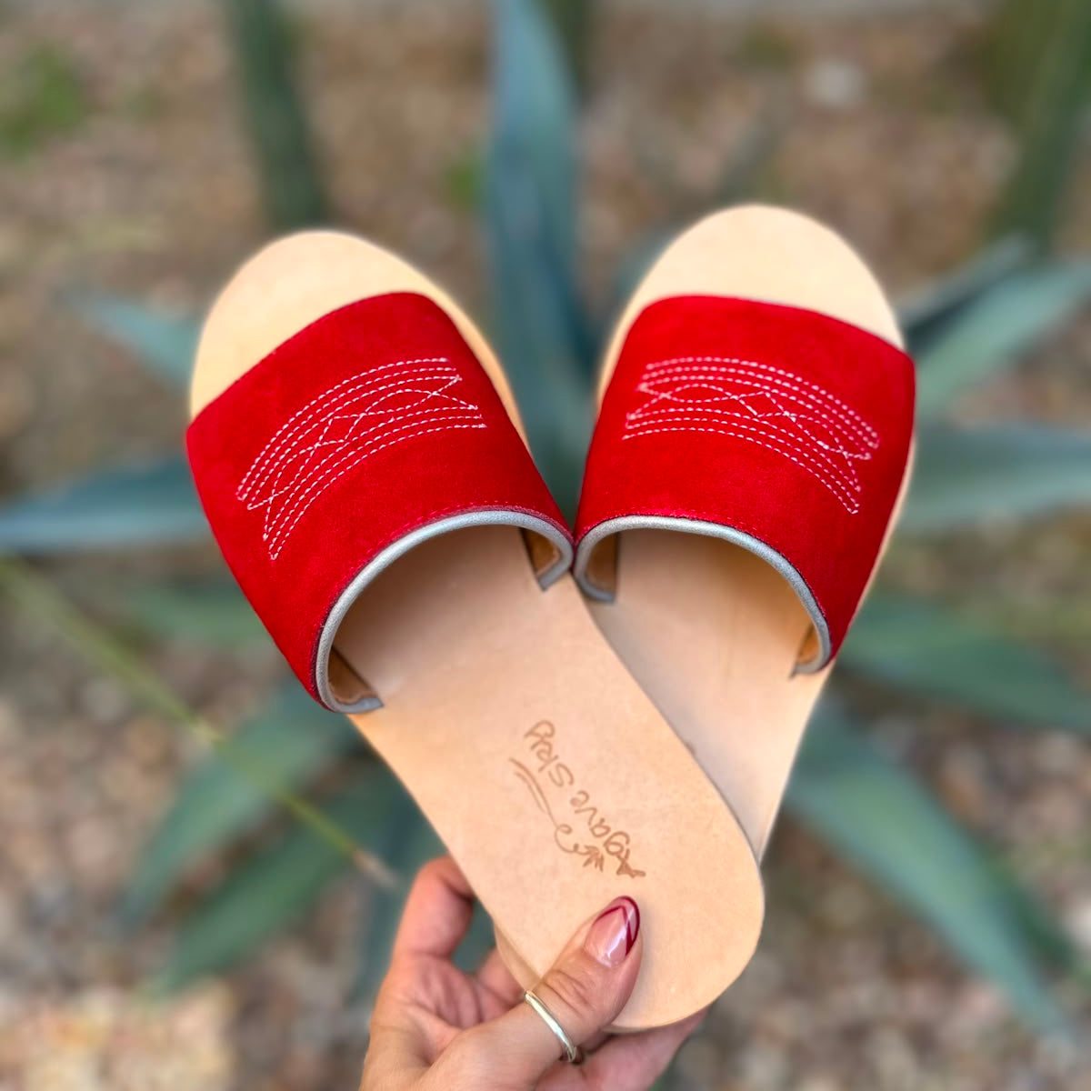 Nadia Western Slide - Red/Silver