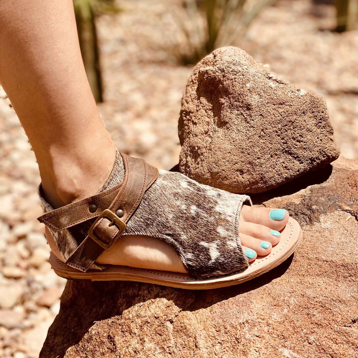 Amber Cowhide Sandal Chocolate